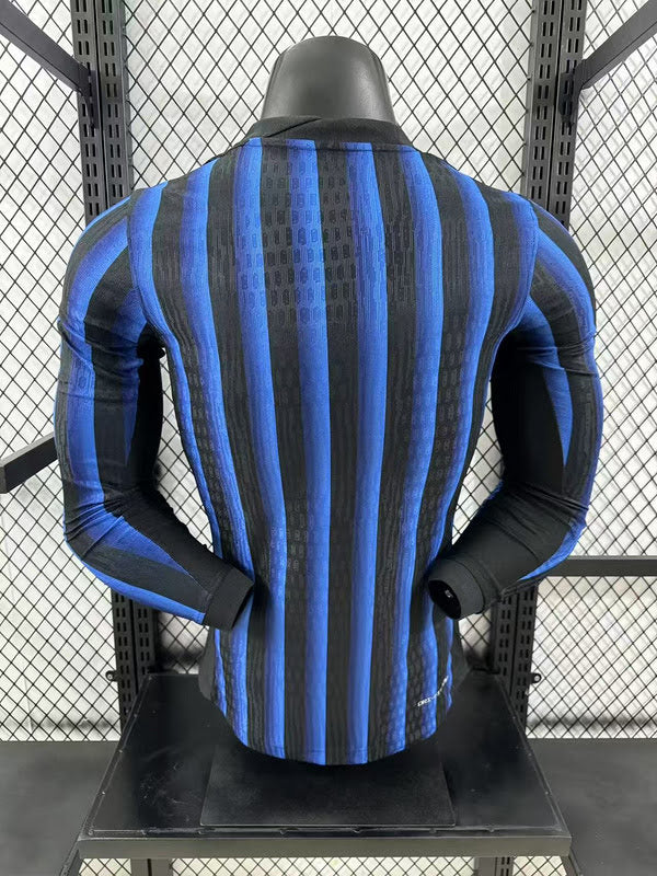 Camisa Inter de Milão 25/26 Home Versão Jogador - Manga Longa (Patrocínio)