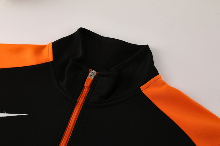 Jaqueta Nike - Laranja/Preto