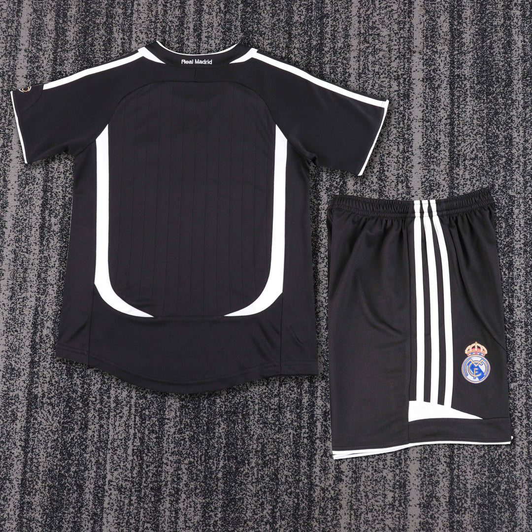Camisa Retrô Real Madrid 2006/07 Away Infantil – Belt Sports