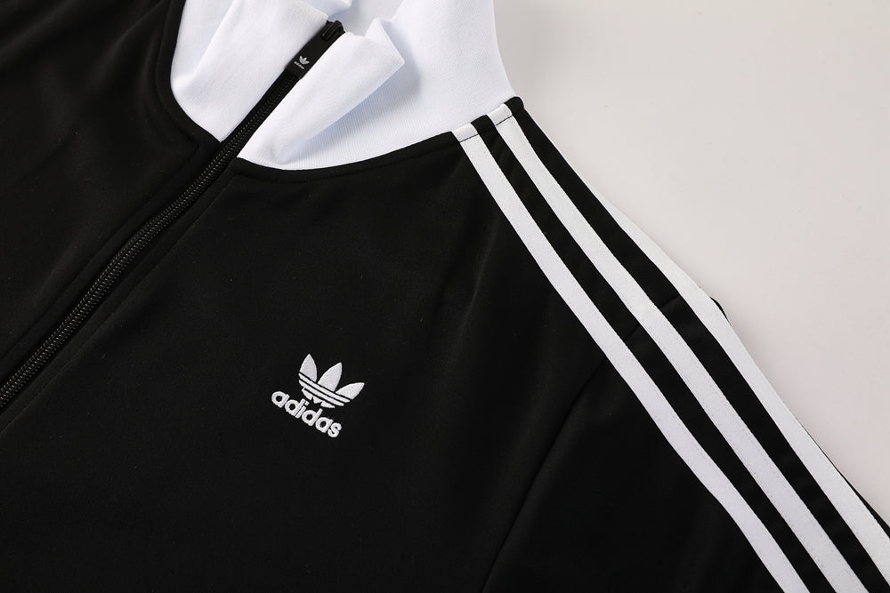 Conjunto Adidas Originals - Preto/Branco