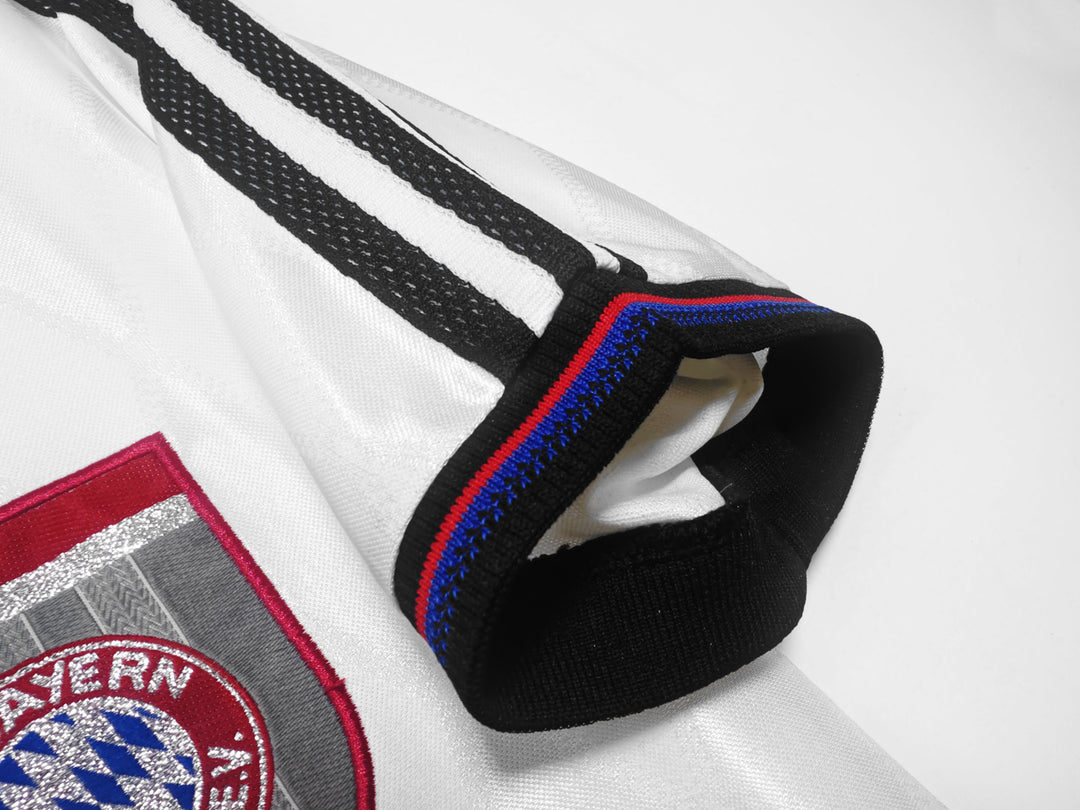 Camisa Retrô Bayern Munich 1997/98 Away – Belt Sports