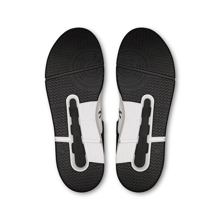 On Running The Roger Clubhouse – Branco/Preto