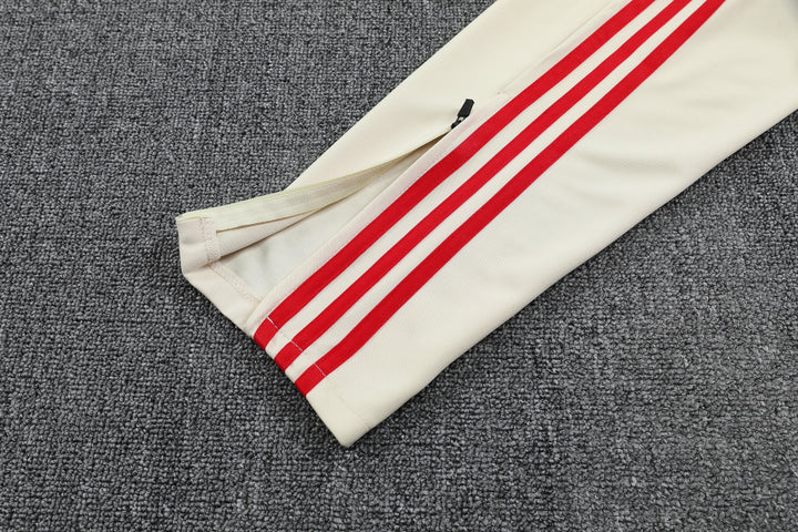Calça Bayern de Munique 2025/26 - Off-White