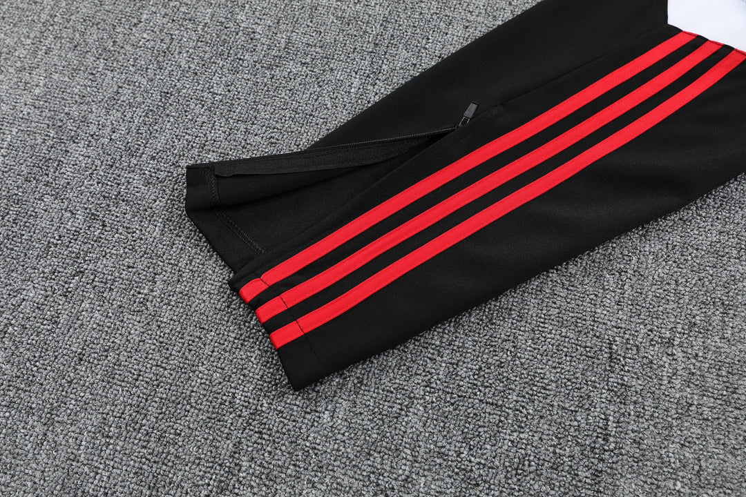 Calça Manchester United 2025/26 - Preto/Vermelho