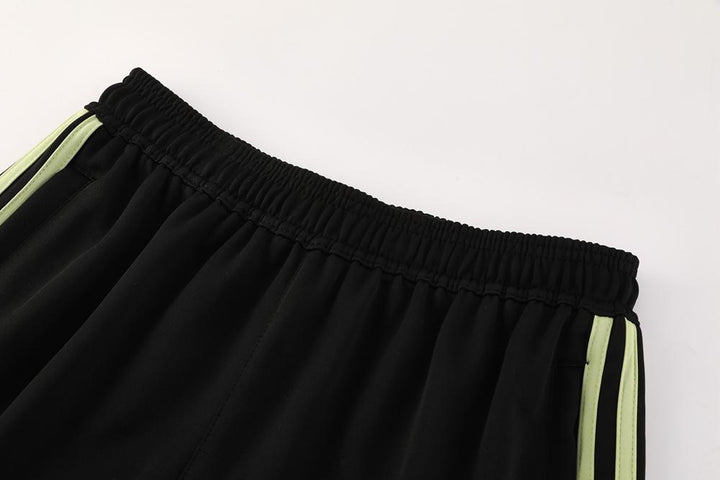 Conjunto Adidas - Preto/Verde Oliva
