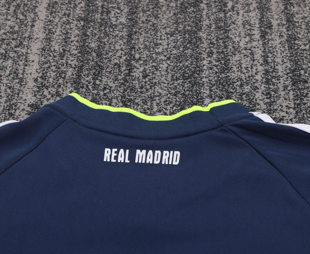 Camisa Retrô Real Madrid 2010/11 Away Infantil – Belt Sports