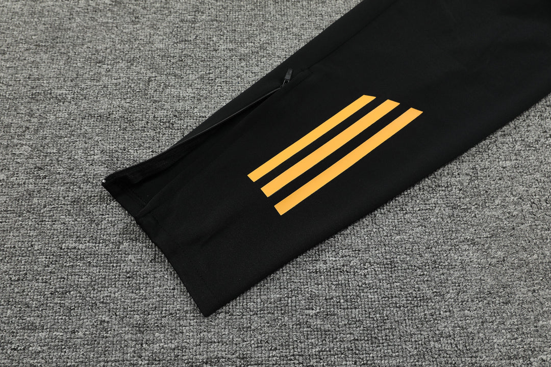 Conjunto Real Madrid 2024/25 Preto/Amarelo - Capuz