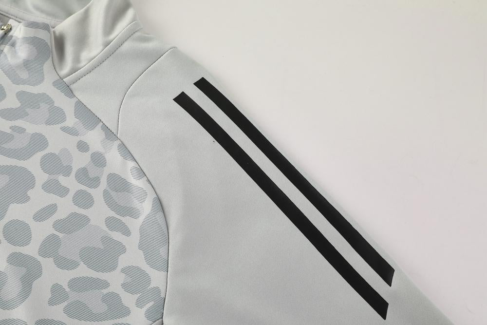 Blusão Treino Adidas - Cinza Claro