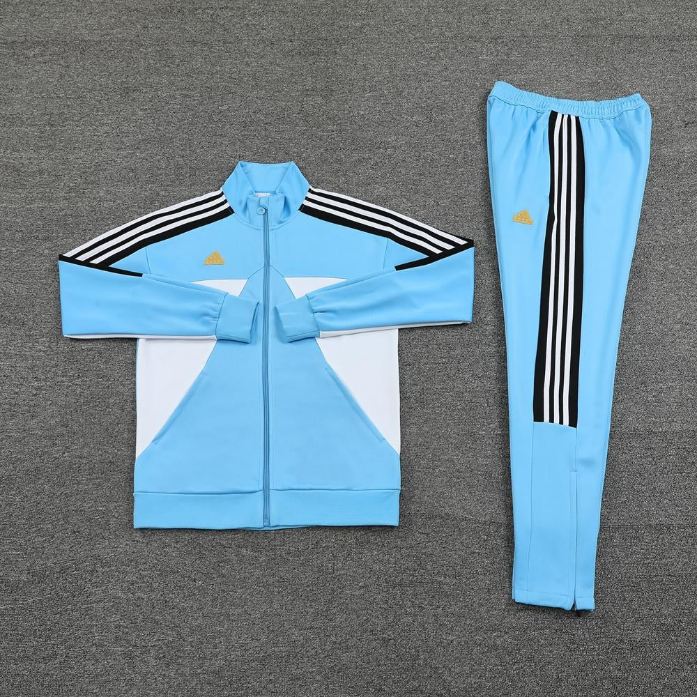 Conjunto Adidas - Azul Claro/Branco