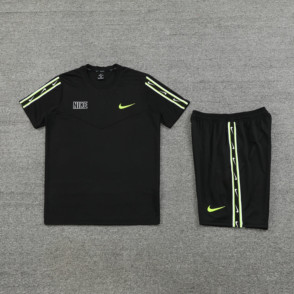 Kit Nike - Preto/Verde