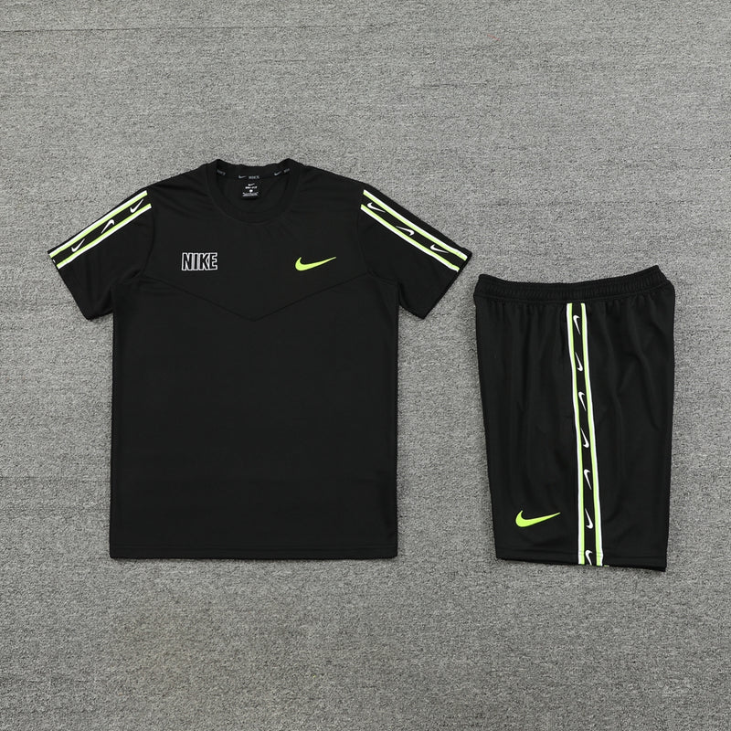 Kit Nike - Preto/Verde