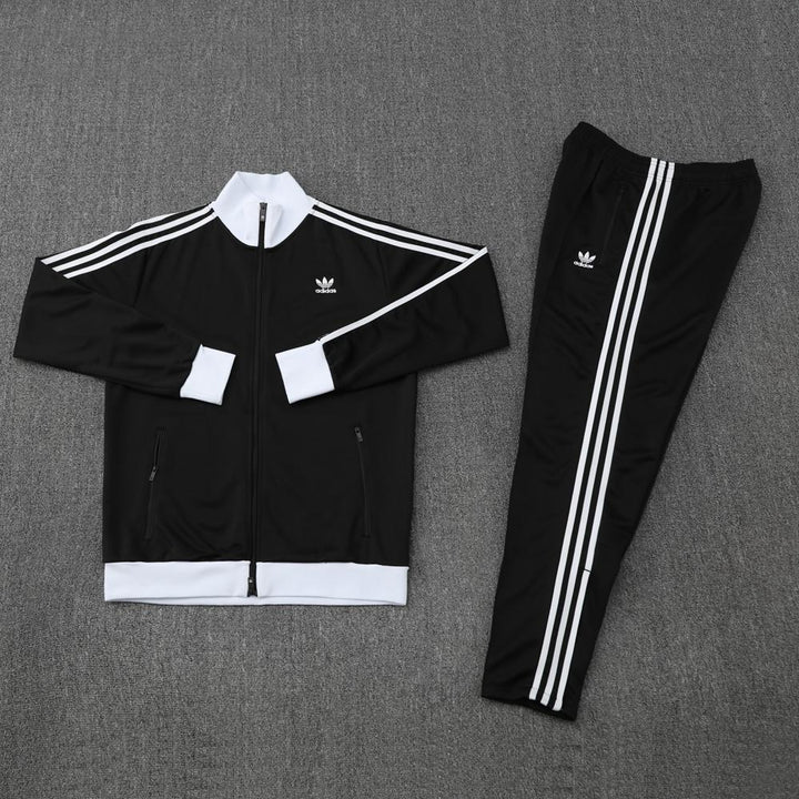 Conjunto Adidas Originals - Preto/Branco