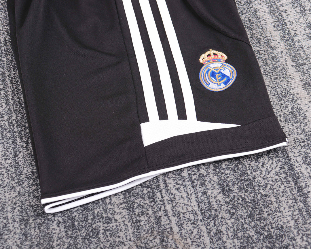 Camisa Retrô Real Madrid 2006/07 Away Infantil – Belt Sports