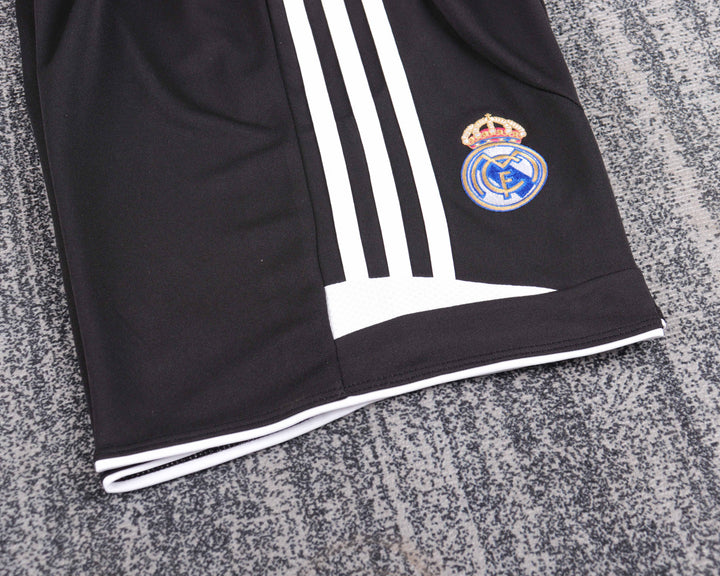 Camisa Retrô Real Madrid 2006/07 Away Infantil – Belt Sports