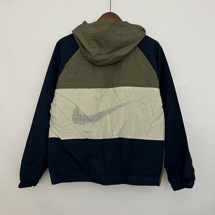 Jaqueta Corta Vento Nike Swoosh