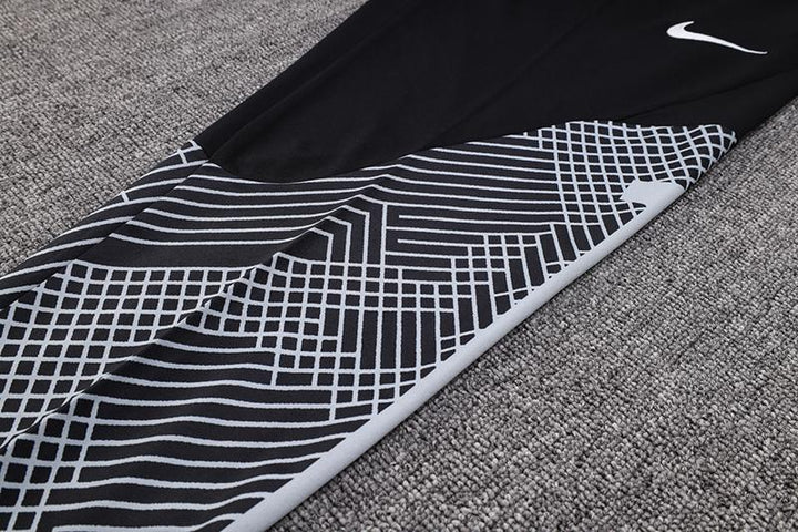 Calça Treino Nike - Preto/Branco III