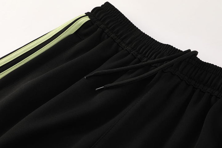 Conjunto Adidas - Preto/Verde Oliva