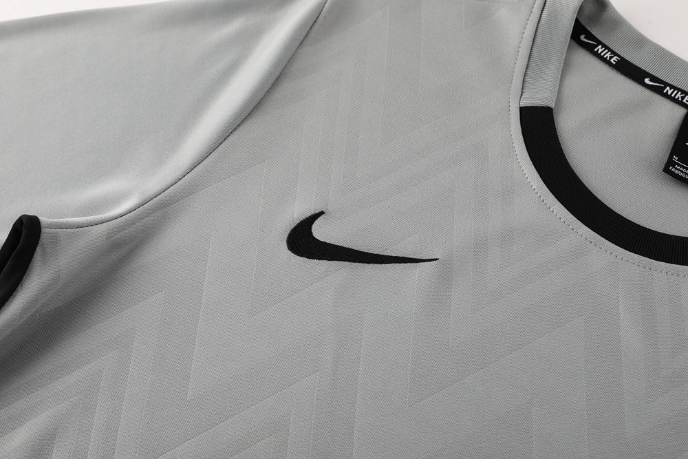 Camisa Treino Nike - Cinza