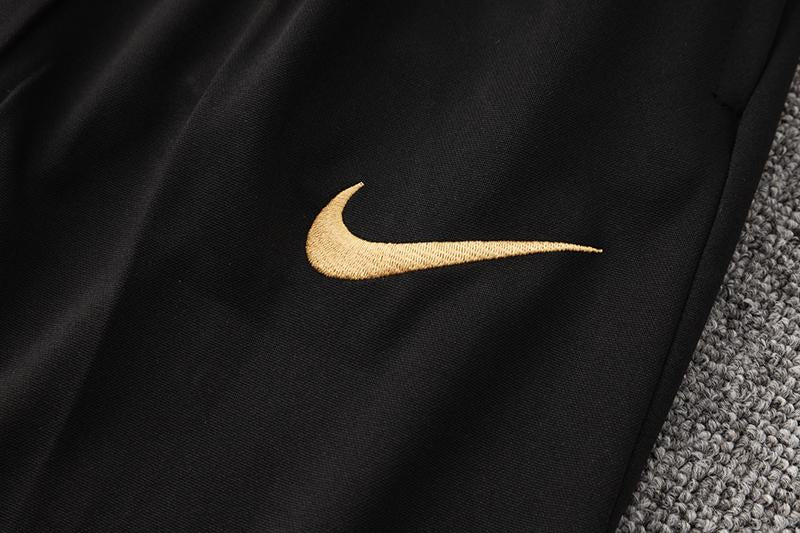 Conjunto Treino Nike - Preto/Dourado