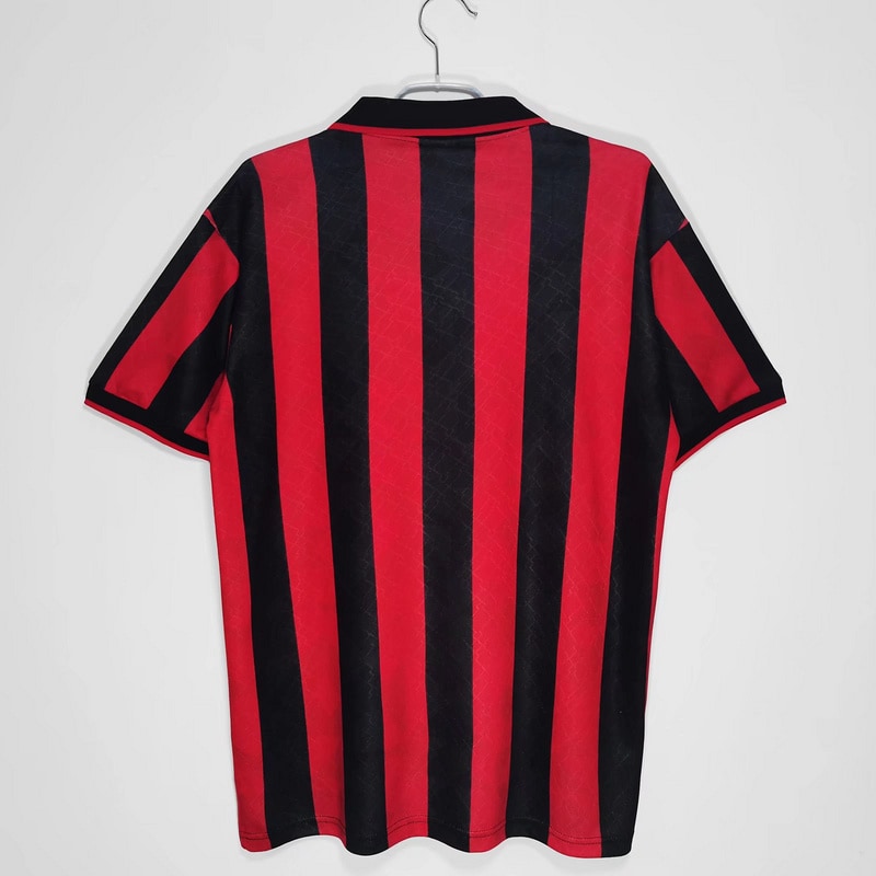 Camisa Retrô AC Milan 95/96 Home