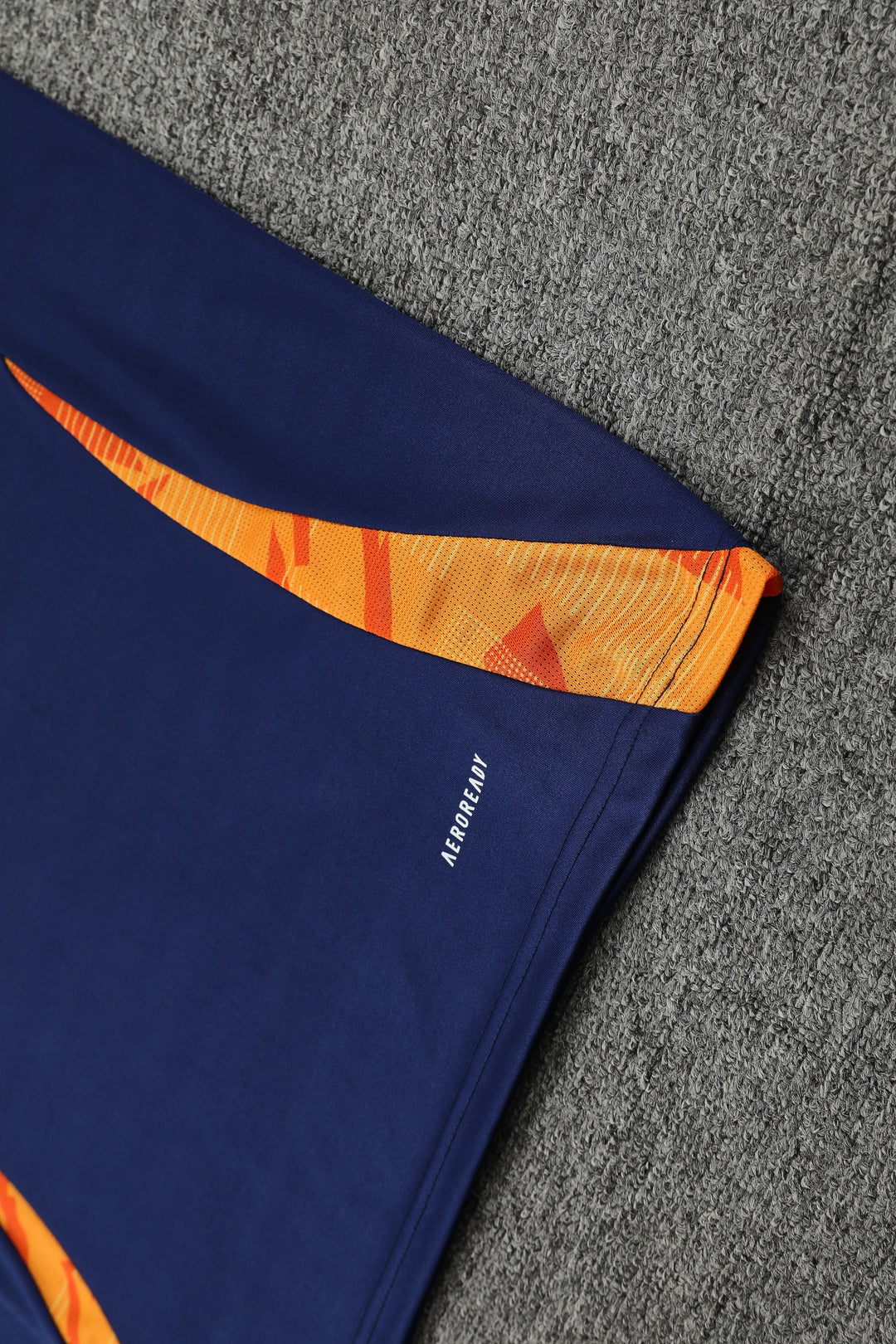 Kit Adidas - Azul Escuro/Laranja
