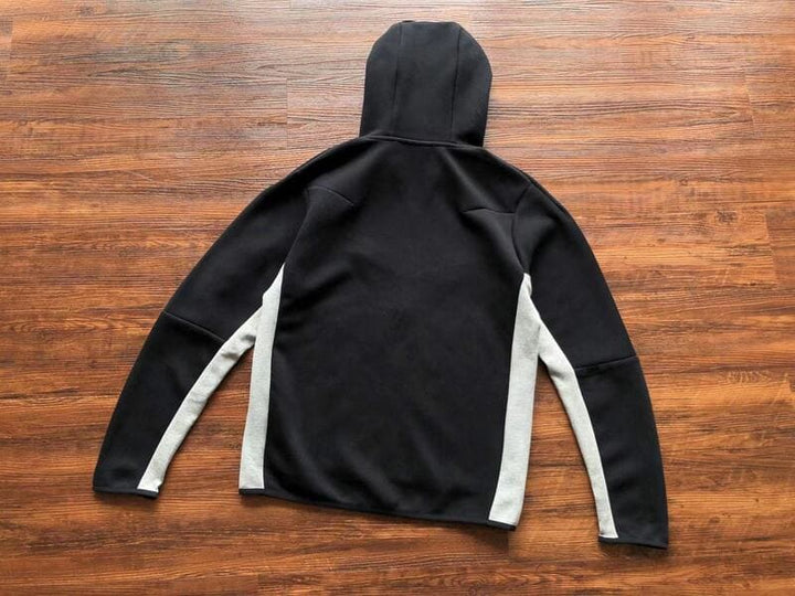 Jaqueta Nike Tech Fleece Preta e Cinza