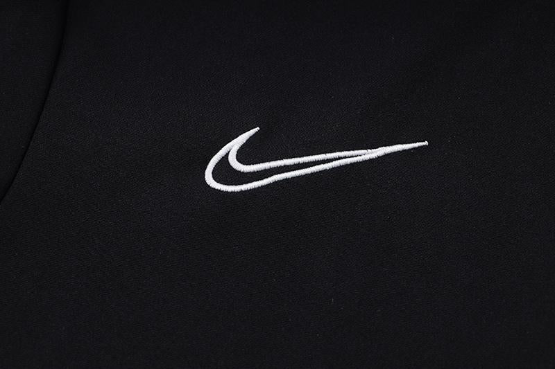 Conjunto Treino Nike - Preto IV
