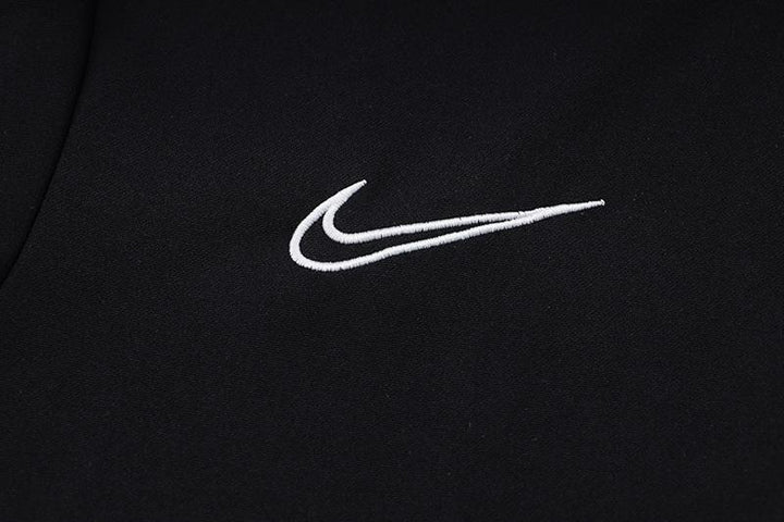 Conjunto Treino Nike - Preto IV