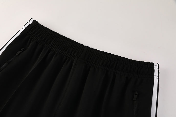 Conjunto Adidas Originals - Preto/Branco