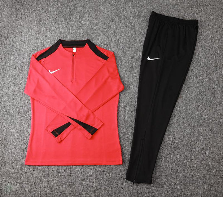 Conjunto Treino Nike - Vermelho