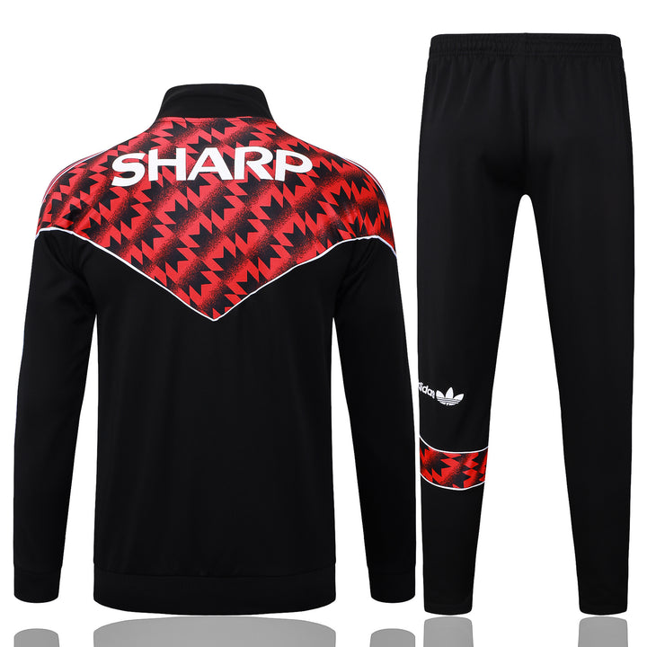 Conjunto Manchester United 25/26 - Preto/Vermelho