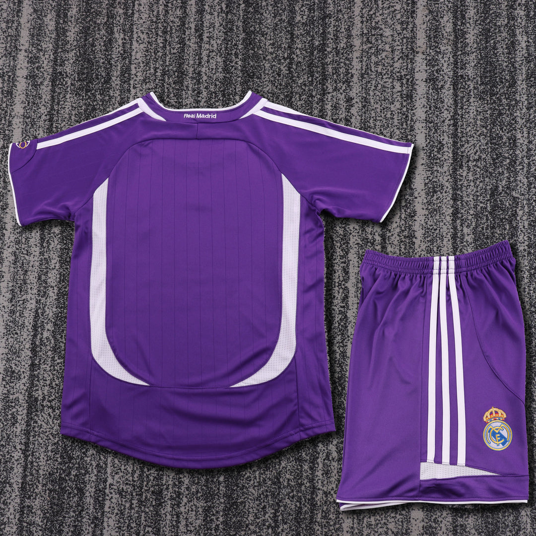 Camisa Retrô Real Madrid 2006/07 Third Infantil – Belt Sports