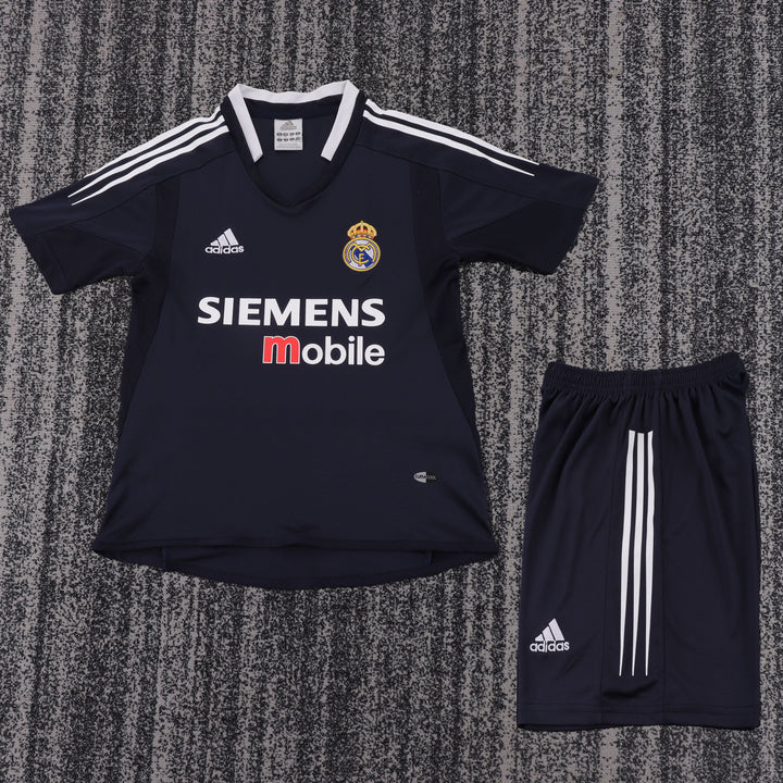 Camisa Retrô Real Madrid 2004/05 Away Infantil – Belt Sports