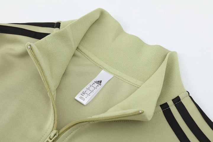 Conjunto Adidas - Preto/Verde Oliva