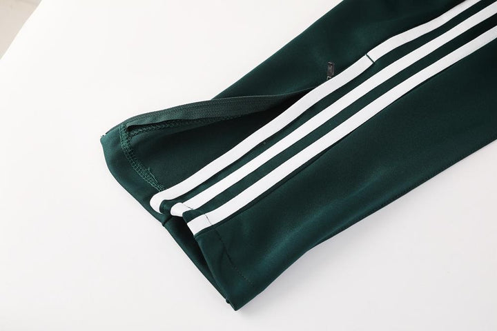 Conjunto Adidas Originals - Verde Escuro/Branco