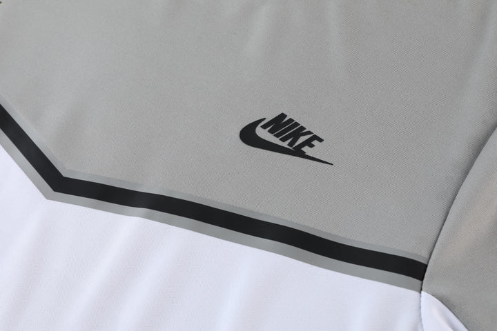 Camisa Treino Nike - Cinza Claro/Branco