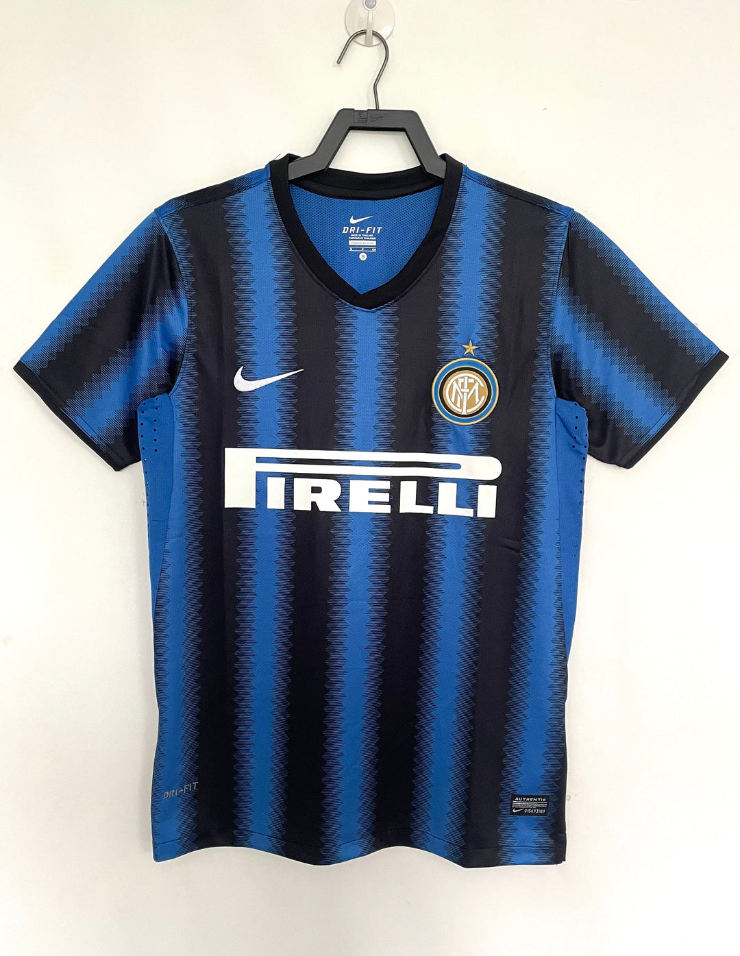 Camisa Retrô Inter Milan 2010/11 Home – Belt Sports