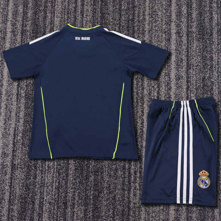 Camisa Retrô Real Madrid 2010/11 Away Infantil – Belt Sports