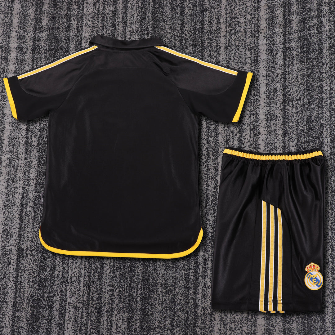 Camisa Retrô Real Madrid 2000/01 Away Infantil – Belt Sports