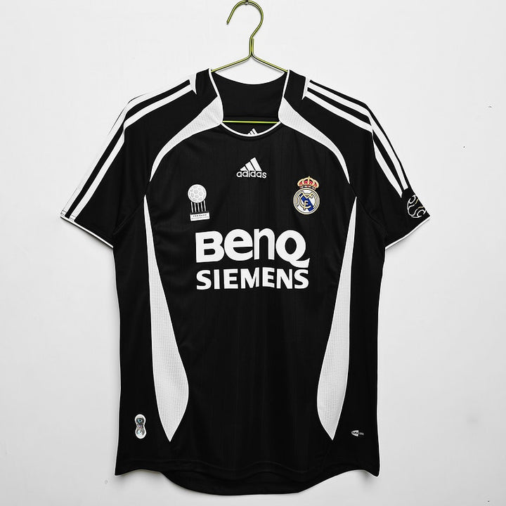 Camisa Retrô Real Madrid 2006/07 Terceira
