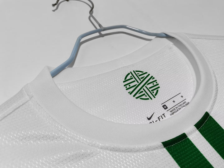 Camisa Retrô Portugal 2012/13 Away