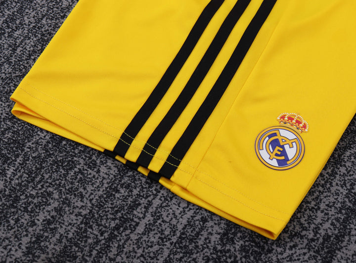Camisa Retrô Real Madrid 2011/12 Home Goleiro Infantil – Belt Sports
