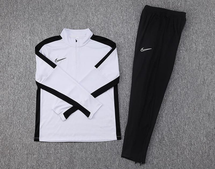 Conjunto Treino Nike - Branco