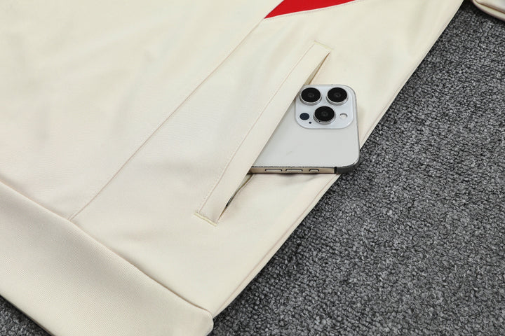 Blusão Bayern de Munique 2025/26 Off-White - Capuz