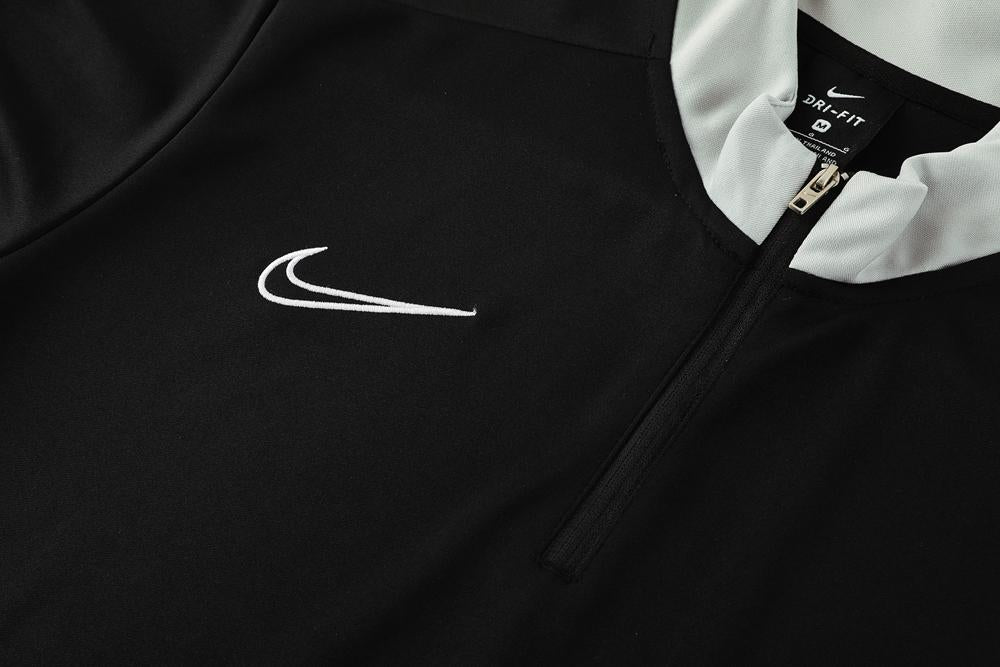Blusão Treino Nike - Preto/Cinza