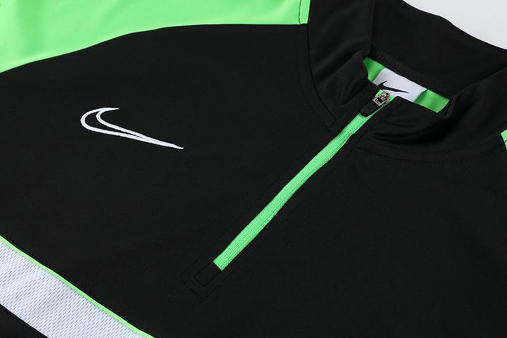 Conjunto Treino Nike - Preto/Verde