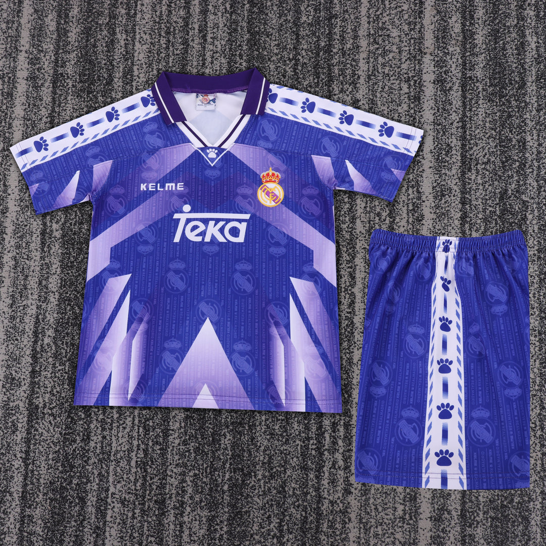 Camisa Retrô Real Madrid 1996/97 Away Infantil – Belt Sports