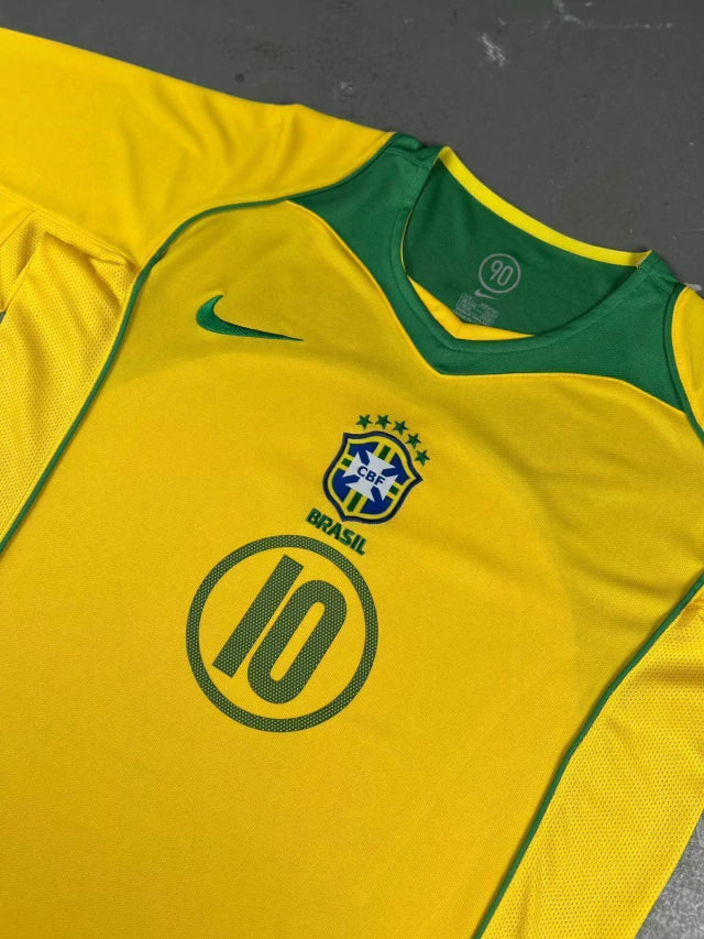 Camisa Retrô Brasil 2004/05 Home - Ronaldinho #10 (Pronta Entrega)
