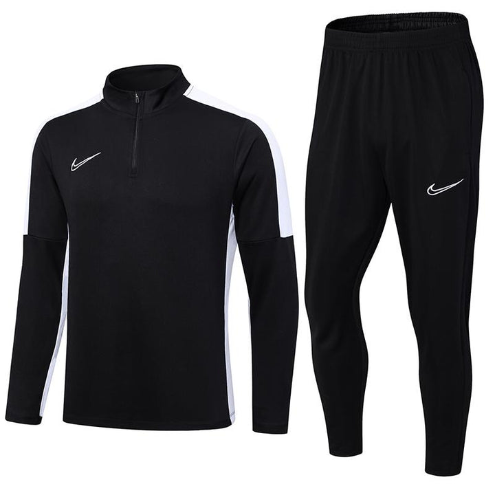 Conjunto Treino Nike - Preto IV