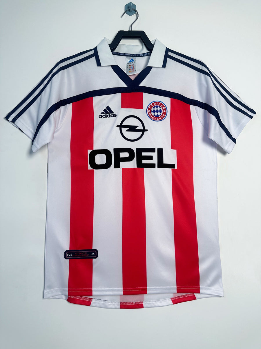 Camisa Retrô Bayern Munich 2000/02 Away – Belt Sports
